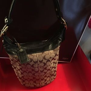 Aunthentic Coach Brown Shoulder Bag